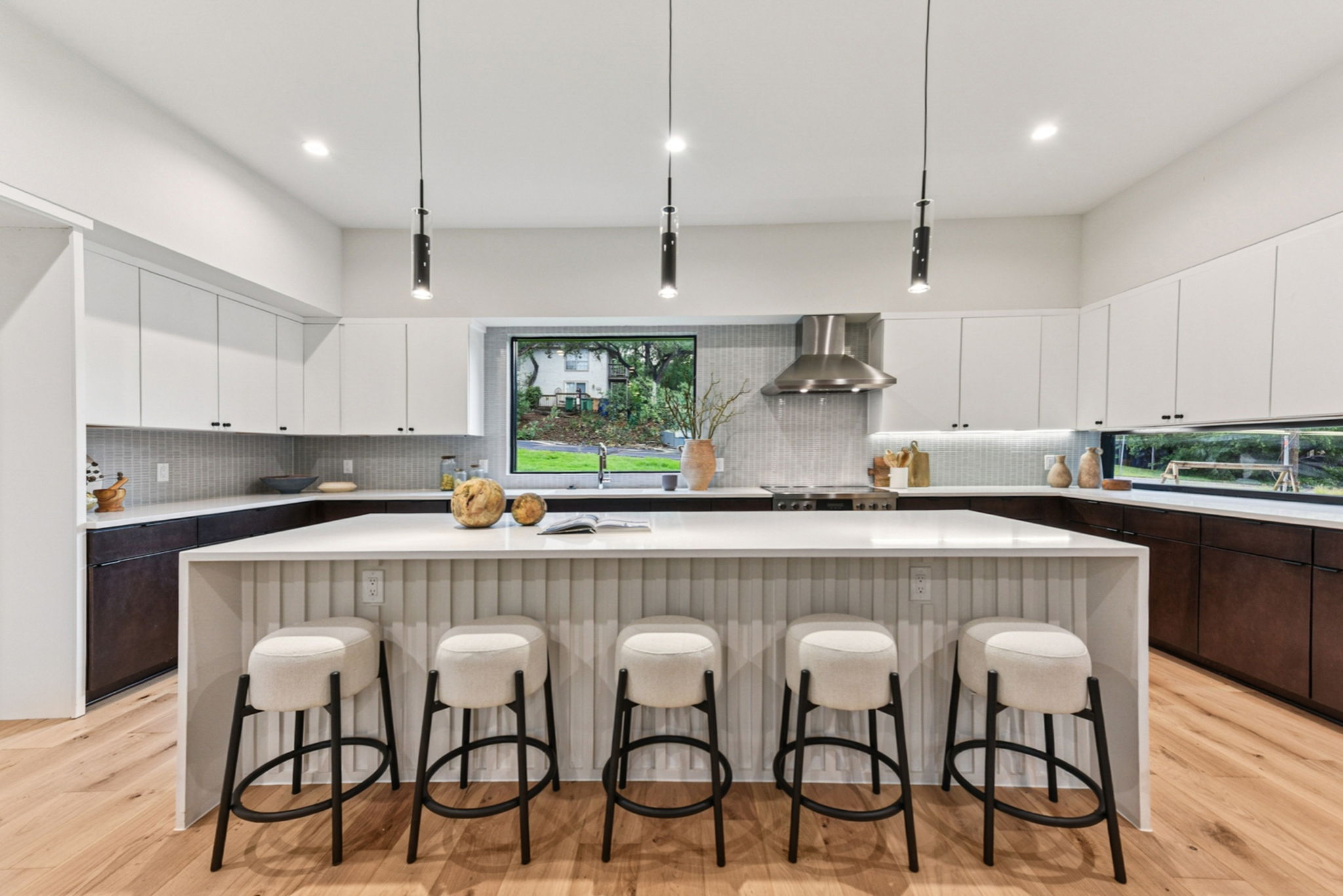 Sensible Redesign | South Austin Staging Guide: Creating Laid-Back, Warm Interiors That Match the 78704 Buyer Style
